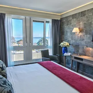 https://drake-longchamp-swiss-quality-hotel.genevahotels4all.com